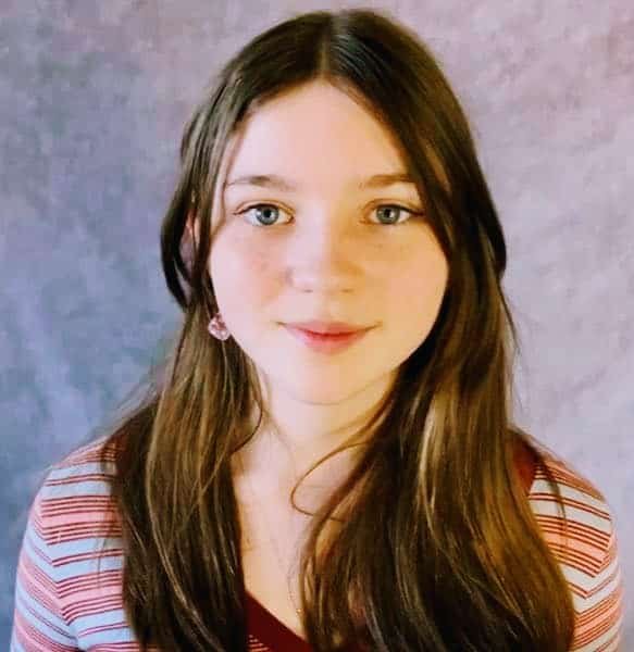 Alexa Swinton Birthday, Age, Biography, Net Worth