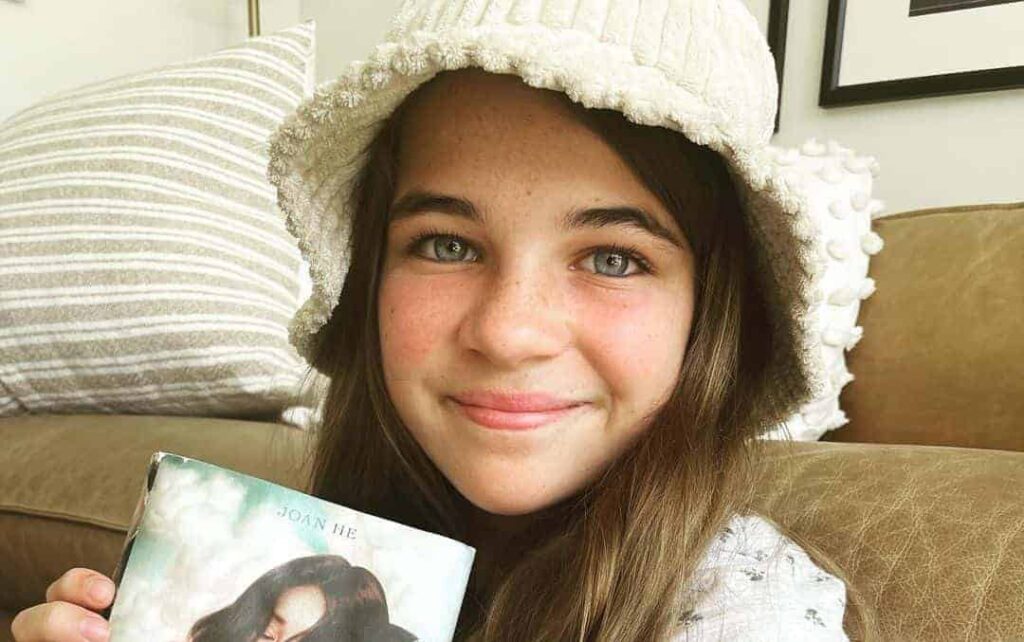 Raegan Revord Biography, Age, Net Worth, Parents, Height » Trengezie