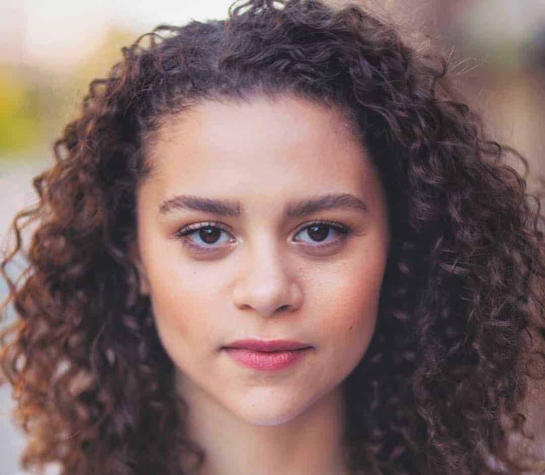 Lily Santiago Age, Biography, Net Worth, Height, Wiki